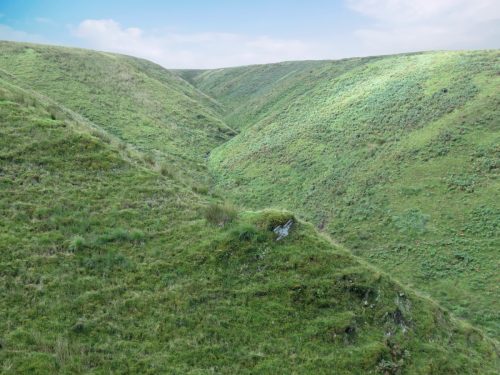 1.-Looking-down-to-Long-Chains-Combe-2