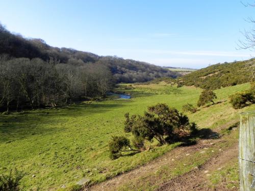 1.-Looking-downstream-from-above-Roborough-Castle-Ford-2