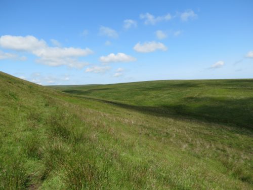 10.-Exe-Valley-looking-upstream-to-source