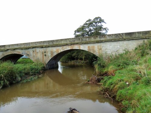 11.-Nynehead-House-drive-bridge-downstream-arches-7