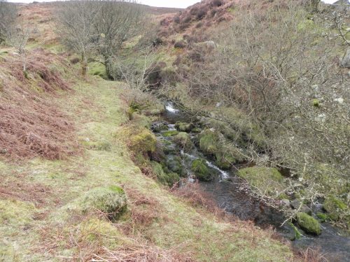 13.-Flowing-to-join-with-Farley-Water