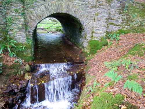 13.-Lower-Beverton-Bridge-downstream-arch-2