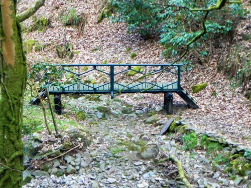 14.-Dippers-Lodge-garden-bridge-2