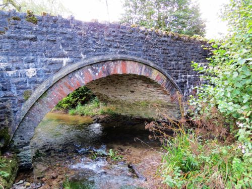 14.-Duckhams-Bridge-upstream-arch-2