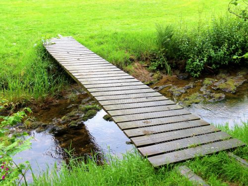 14.-Westrmill-Farm-East-Footbridge-3