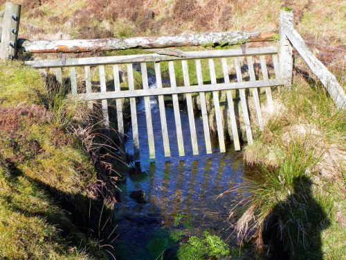 15.-Flood-debris-gate-2