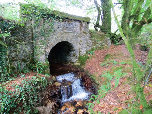 15.-Lower-Beverton-Bridge-downstream-arch-2