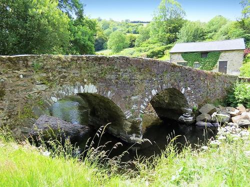 16.-Edbrooke-Bridge-upstream-arch-2