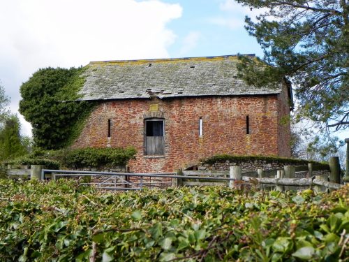 16.-Holt-Barn-2