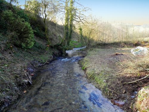 16.-Looking-upstream-from-ROW-Bridge-2121-Trotts-Lane-2