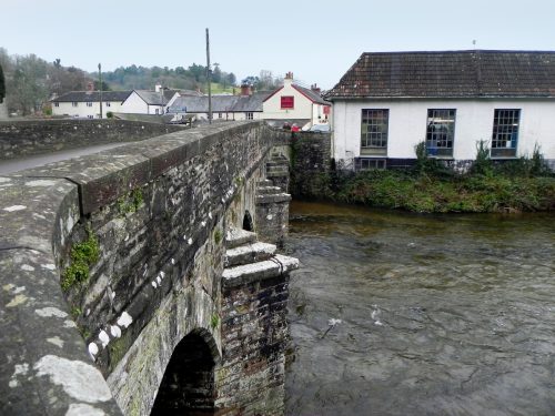 17.-Dulverton-Bridge-downstream-arches-4