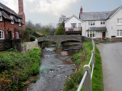 17.-Looking-upstream-to-Allerford-Bridge-2