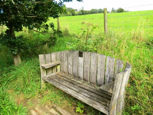 19.-Memorial-bench-above-the-River-Tone-near-Pouch-Bridge-2
