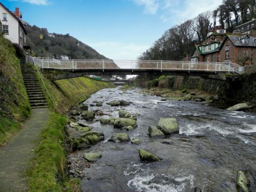 2.-Tors-Road-footbridge-upstream-face-2