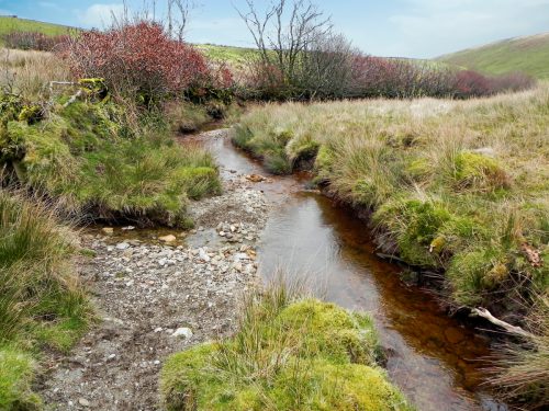 20.-Flowing-past-Hangley-Cleave-2