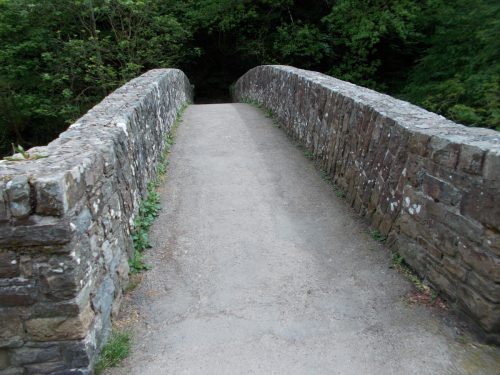 20.-Lyn-Bridge