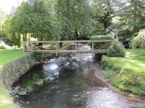 22.-Stawley-Mill-footbridge