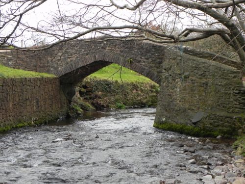 22.-West-Luccombe-Packhorse-Bridge-upstream-arch
