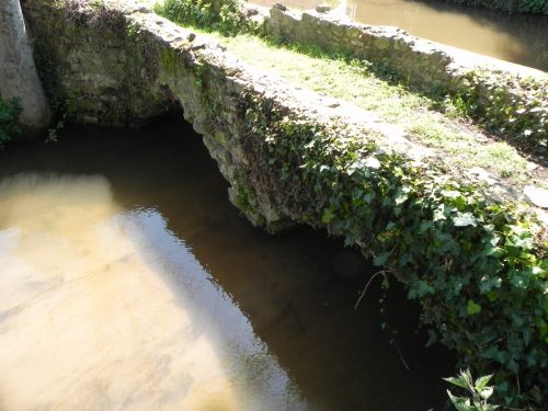 23.-Kentsford-Farm-Footbridge-downstream-arches