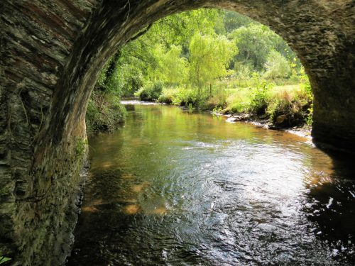 24.-Looking-downstream-through-Pouch-Bridge-2