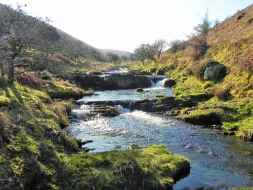 25.-Flowing-below-Stowey-Ridge-2