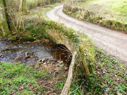26.-Ford-Farm-Bridge-upstream-arch-2
