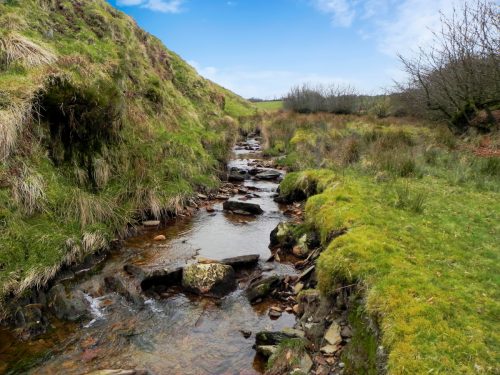 27.-Flowing-past-Hangley-Cleave-2