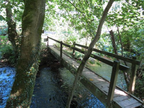 27.-Riverside-Footbridge