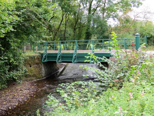 Trace Bridge to Greenham Bridge