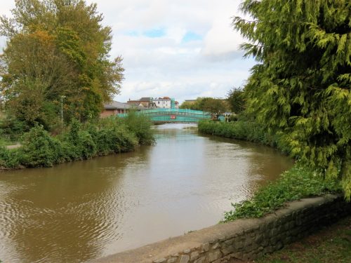 29.-Looking-downstream-to-Goodlands-Garden-footbridge-2