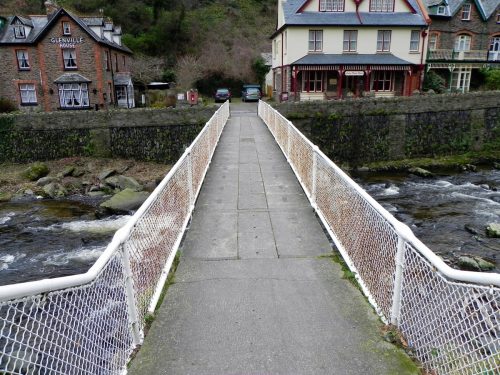 3.-Tors-Road-footbridge-2