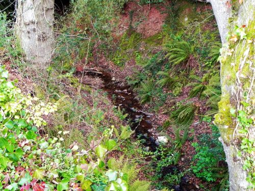 31.-Flowing-down-Stoney-Street-2
