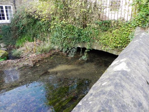 33.-Emerges-in-front-of-Dulverton-Laundry-2