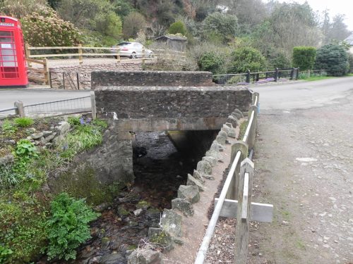 35.-Hawkcombe-Cemetery-Bridge-upstream-face