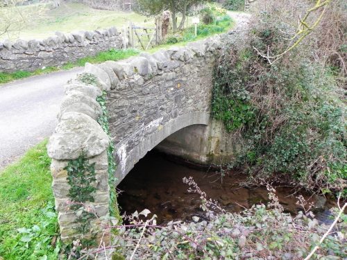 36.-Lynch-Mead-bridge-upstream-arch-2