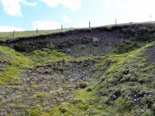 37.-Old-Quarry-workings-by-Sherdon-Water-2