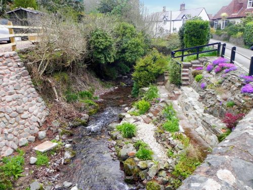 39.-Looking-downstream-from-Hawkcombe-Cemetery-Bridge-2