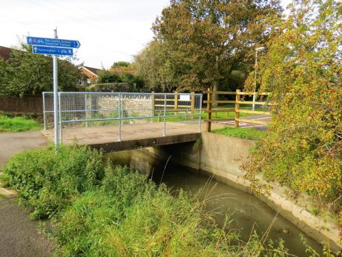 4.-Long-Run-Meadow-footbridge-2