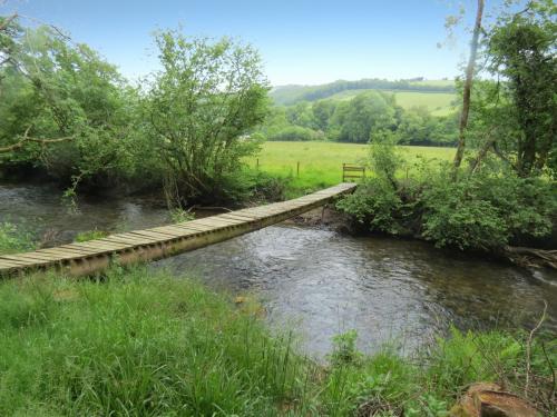 4.-Upstream-from-Weir-Bridge-2