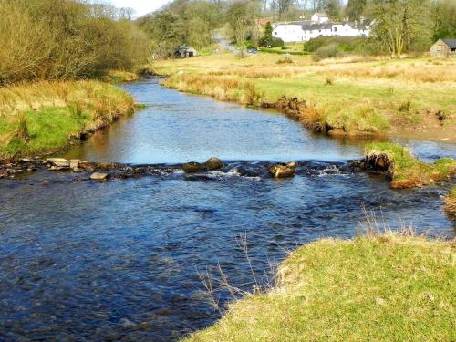 4.-Weir-downstream-from-Simonsbath-Bridge-2