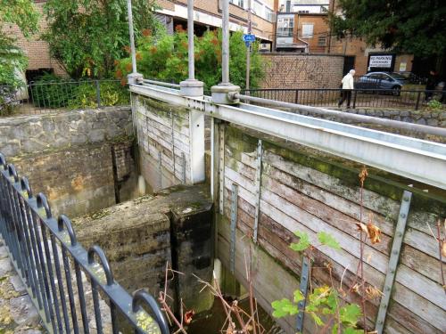 40.-Mill-Stream-return-sluice-gate-2