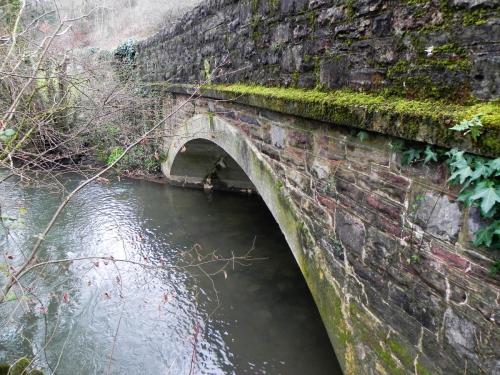 41.-Hukely-Bridge-downstream-arch-2