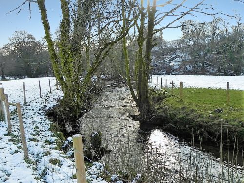 41.-Upstream-from-Edgcott-ROW-footbridge-2