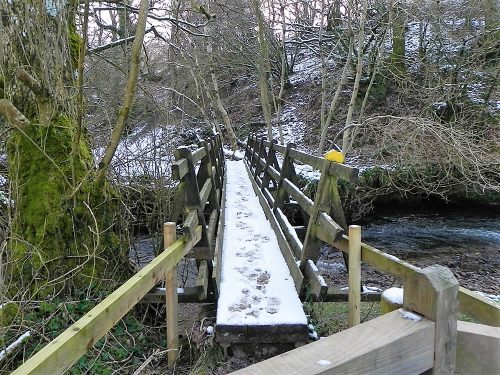 44.-Edgcott-ROW-footbridge-2