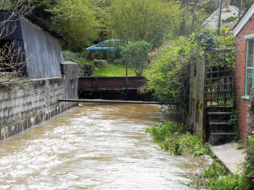 45.-Looking-downstream-to-disused-railway-bridge.-2