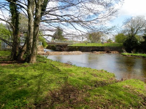 45.-Upstream-from-Loxhole-Bridge-2