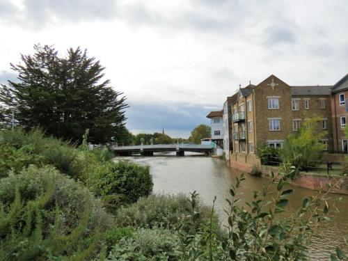 46.-Looking-downstream-to-Tone-Bridge-2