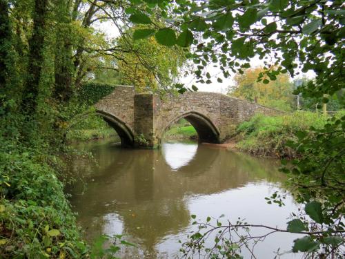 5.-Bradford-Bridge-downstream-archs-2