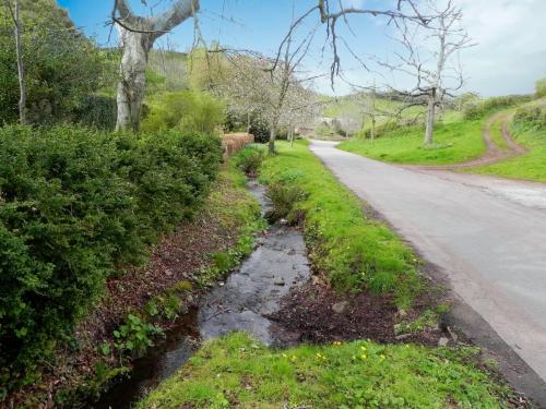 50.-Looking-downstream-from-Slates-Bridge-2