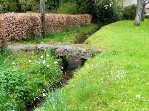 51.-Slates-Garden-Footbridge-2